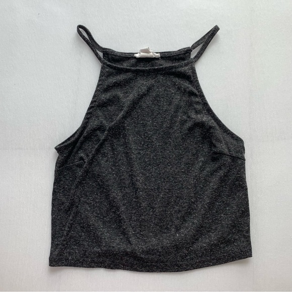 cropped halter tank top - Picture 1 of 2